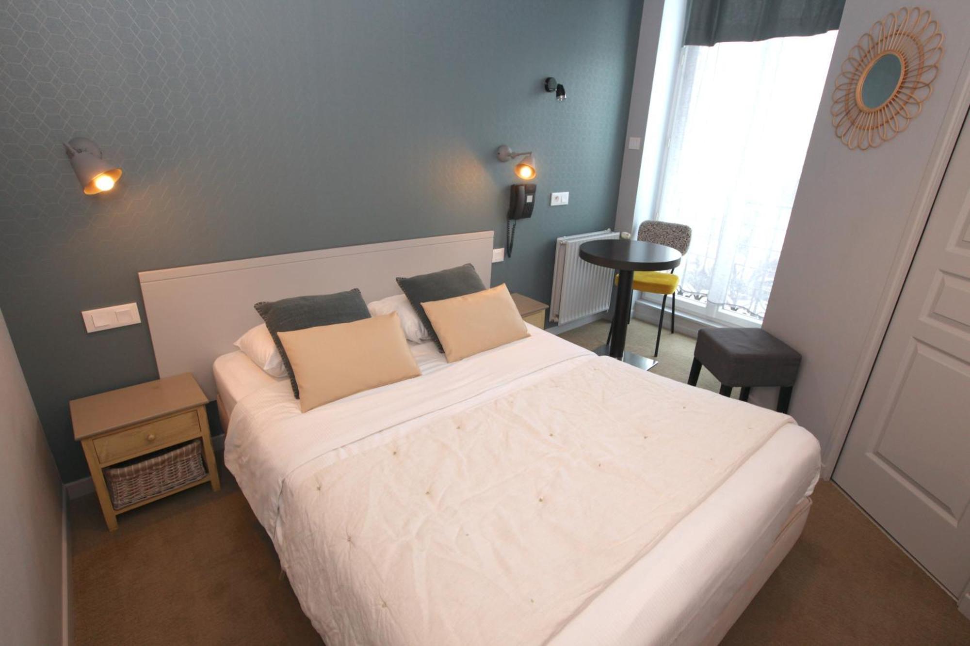 Cit'Hotel Les Alizes Dinard Exterior foto